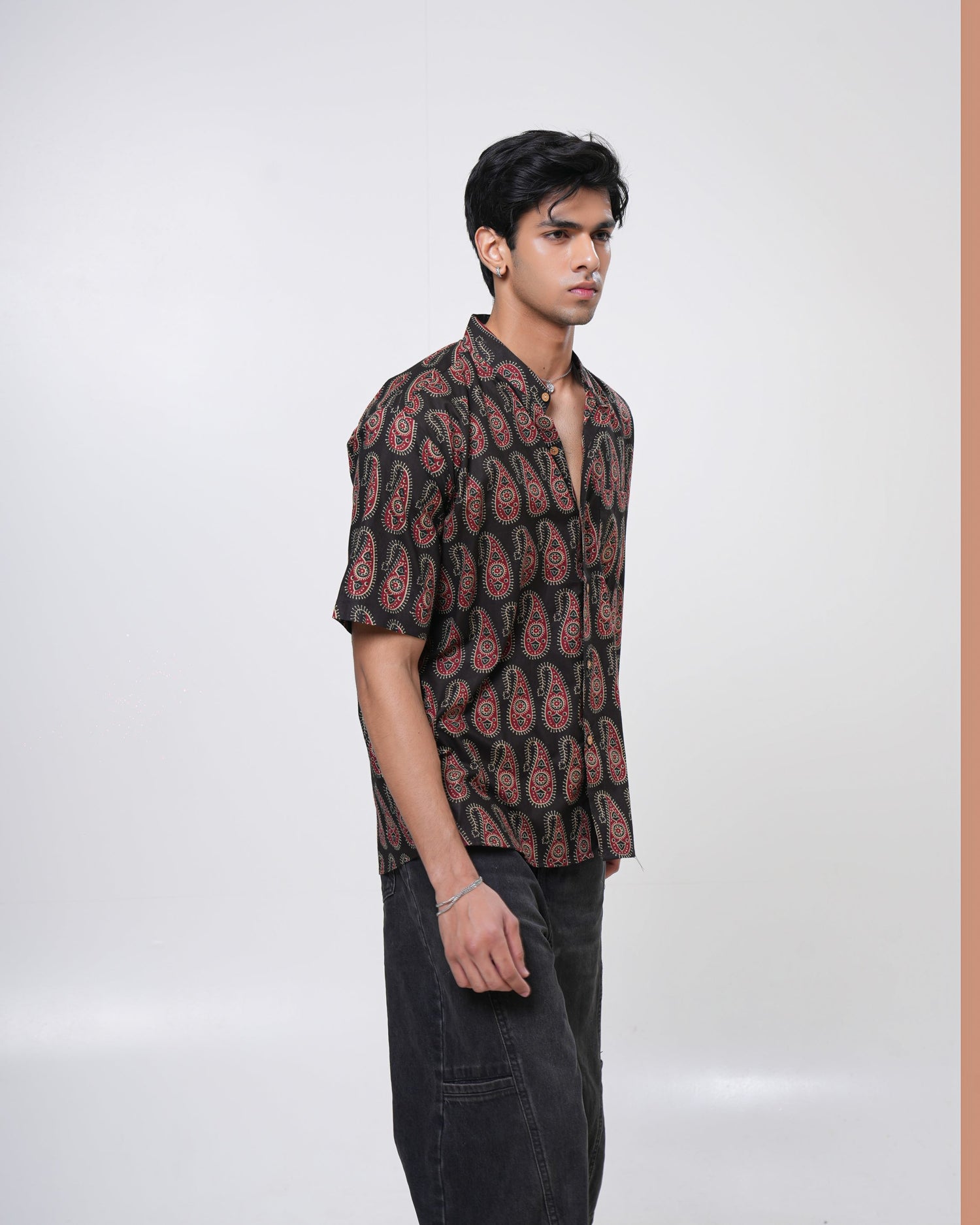Noir Paisley Printed Men’s Shirt