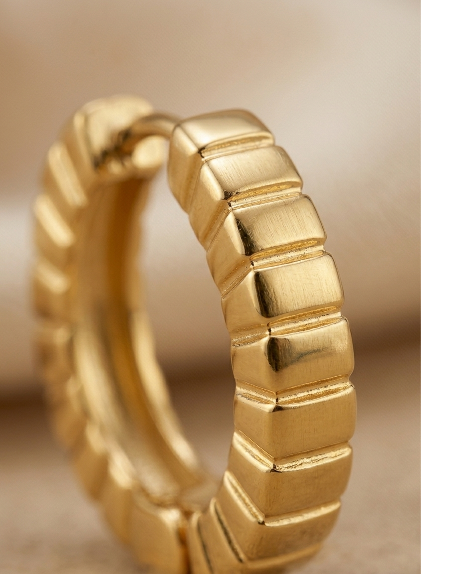 Chunky Segmented Gold Hoop Earrings for Women