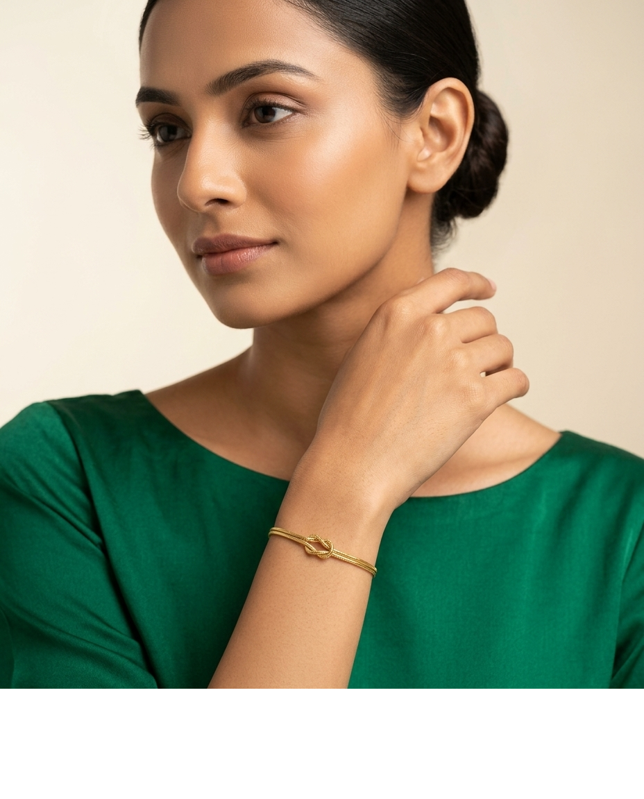 Gold Infinity Knot Chain Bracelet